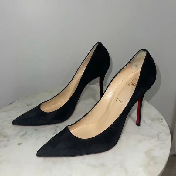 SOLD!! Christian Louboutin Pigalle Follies Suede Black Pumps, Size 41.5 EU - Picture 2 of 8